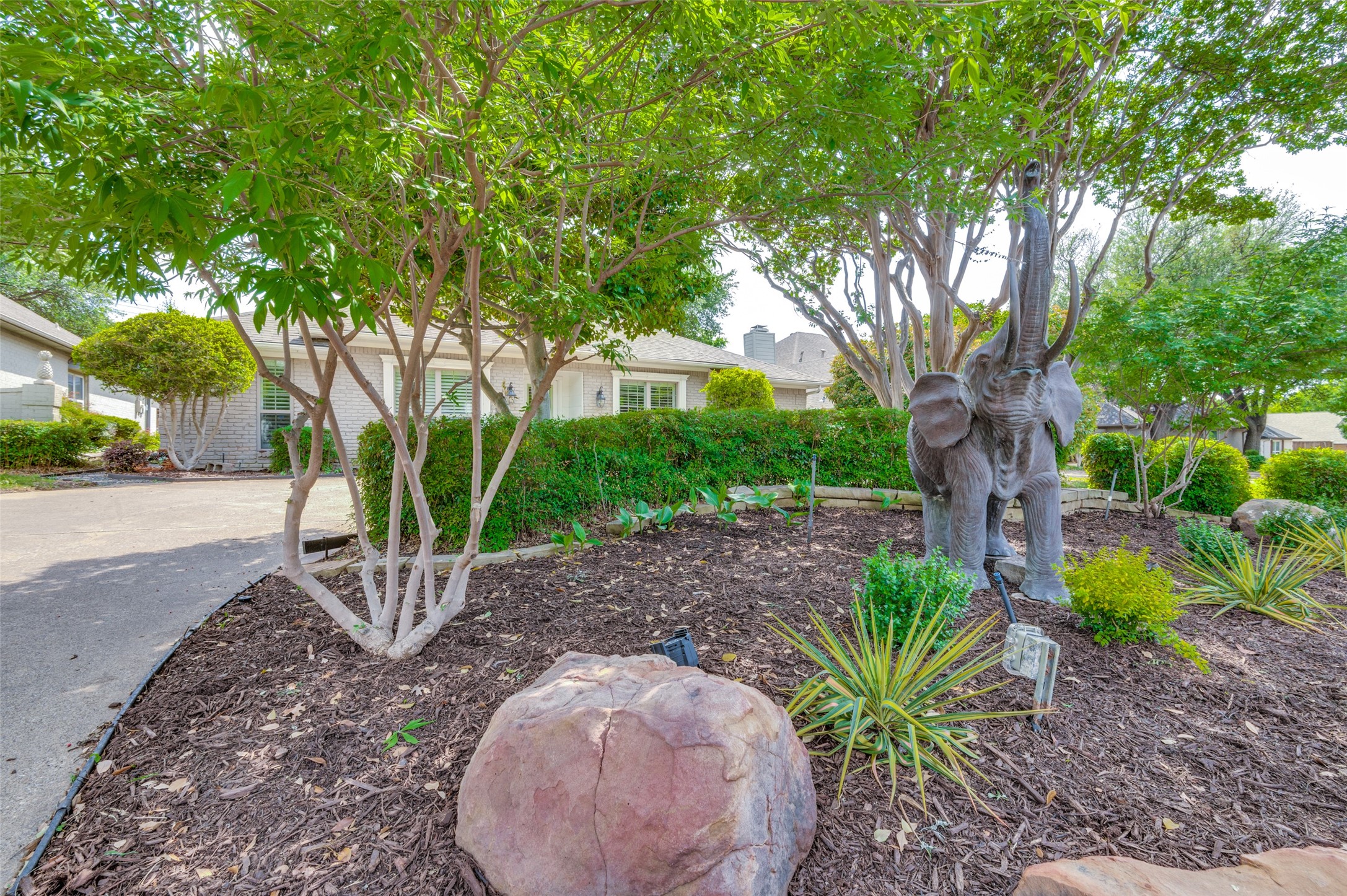 5322 W Mockingbird Lane Dallas TX 75209