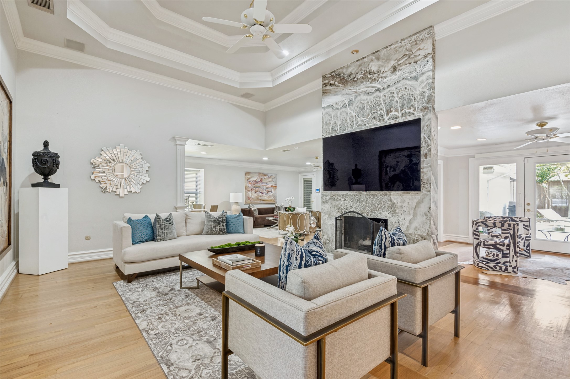5322 W Mockingbird Lane Dallas TX 75209