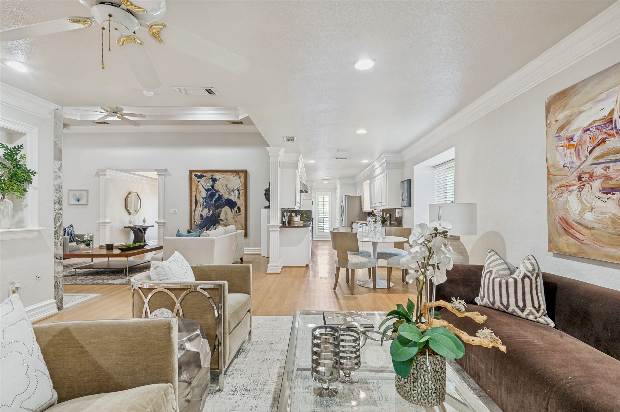 5322 W Mockingbird Lane Dallas TX 75209