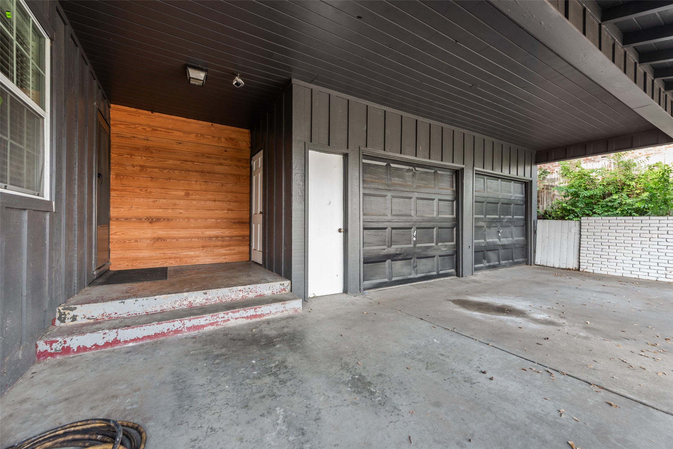 6555 Calmont Avenue Fort Worth TX 76116