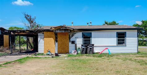 5213 E Berry Street Fort Worth TX 76119