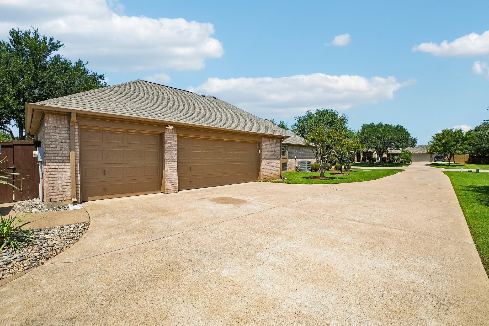203 Shadow Lane Shady Shores TX 76208