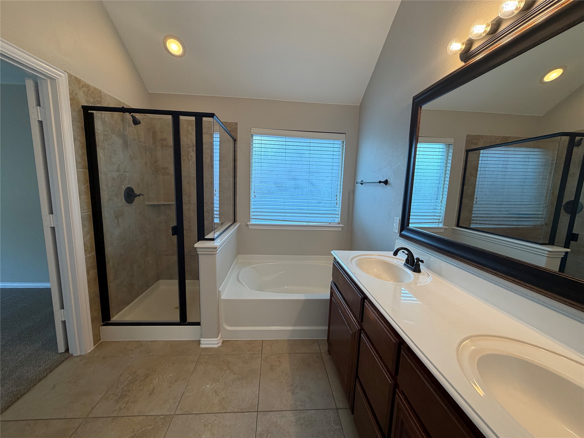 744 Hutchins Drive Crowley TX 76036