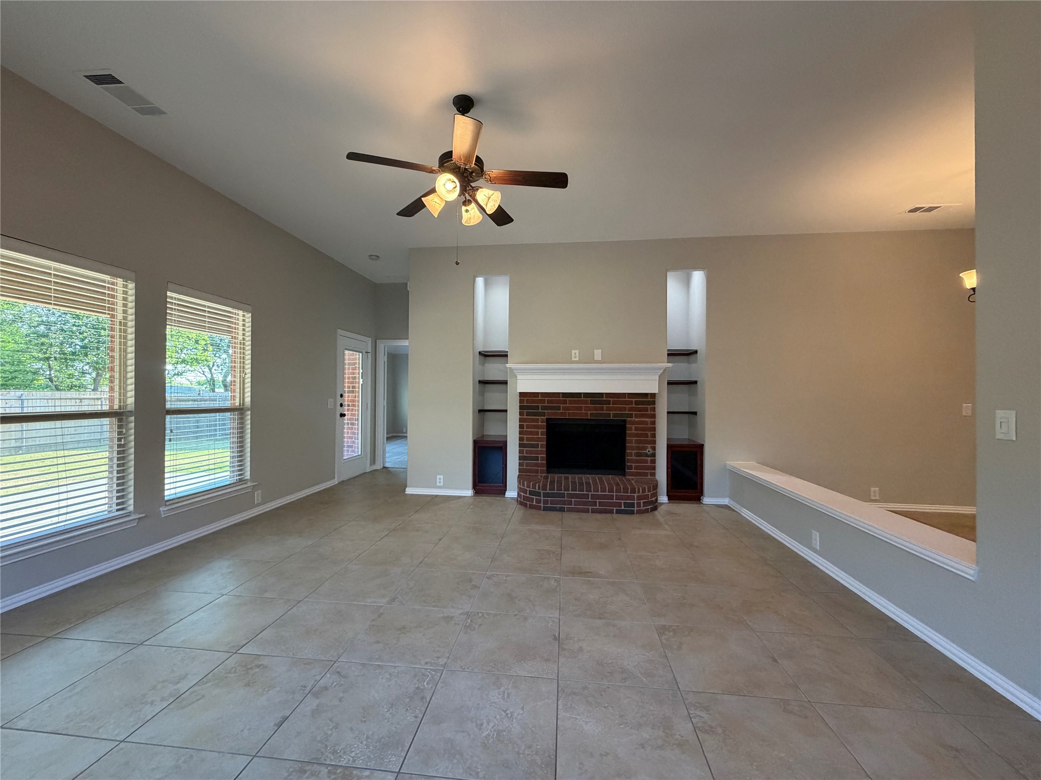 744 Hutchins Drive Crowley TX 76036