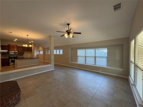 744 Hutchins Drive Crowley TX 76036