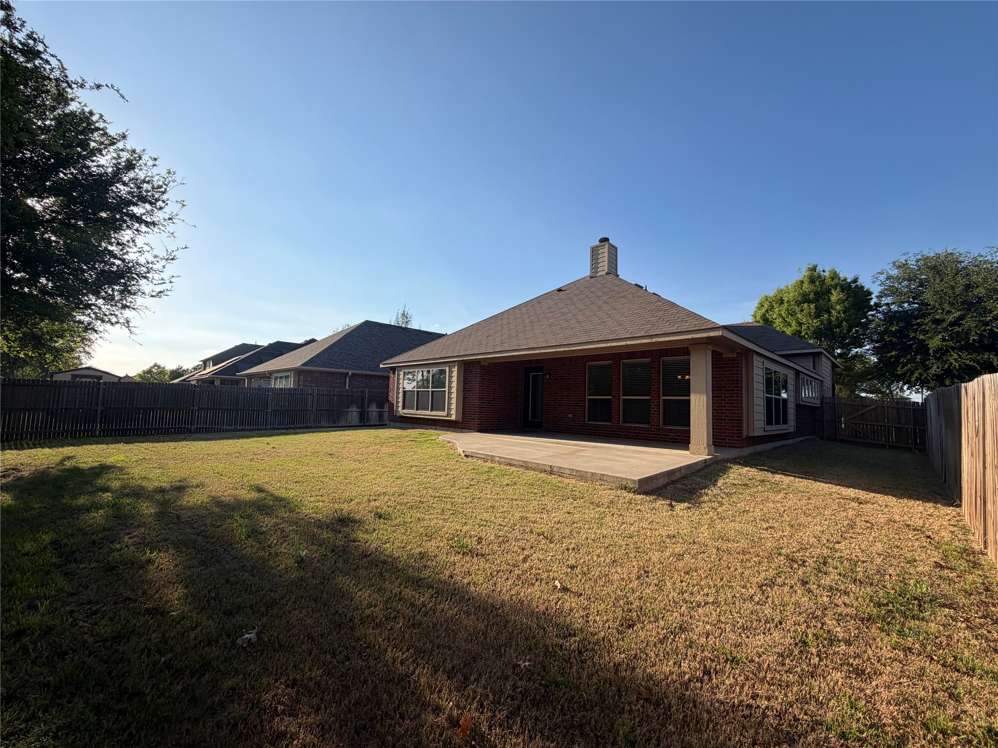 744 Hutchins Drive Crowley TX 76036