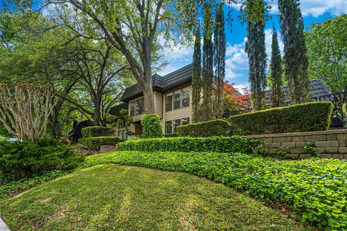 9015 Arbor Park Drive Dallas TX 75243