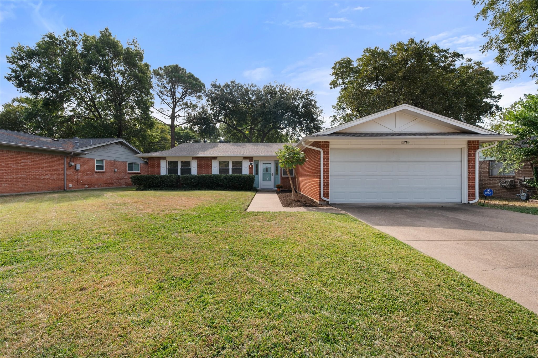 2700 Norwood Lane Arlington TX 76013