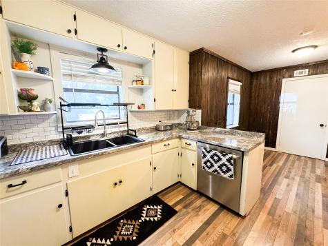 1303 Grand Central Avenue O'brien TX 79539
