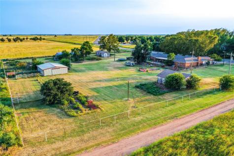 1303 Grand Central Avenue O'brien TX 79539