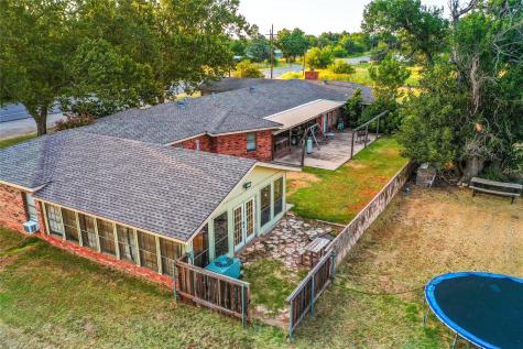1303 Grand Central Avenue O'brien TX 79539