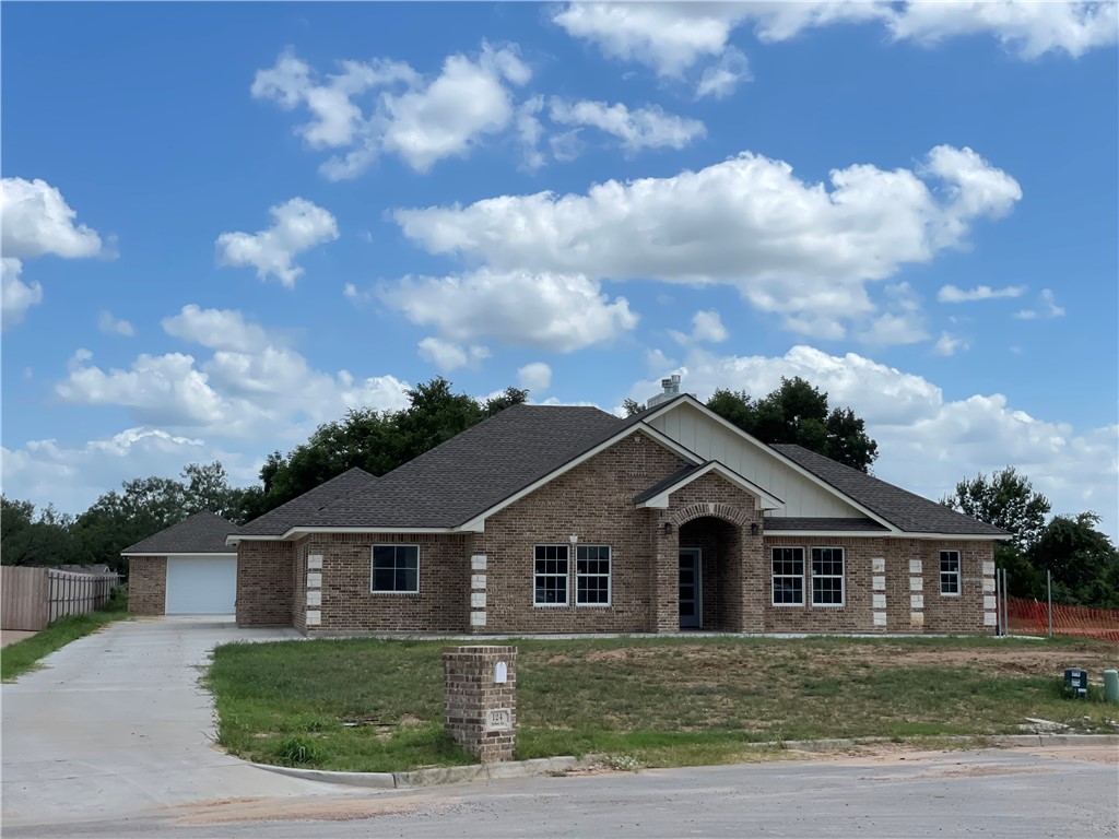 124 Sydney Lane Lorena TX 76655
