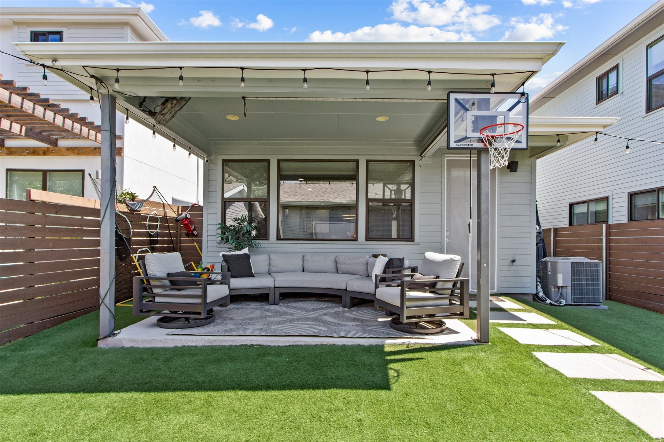 5335 Anita Street Dallas TX 75206