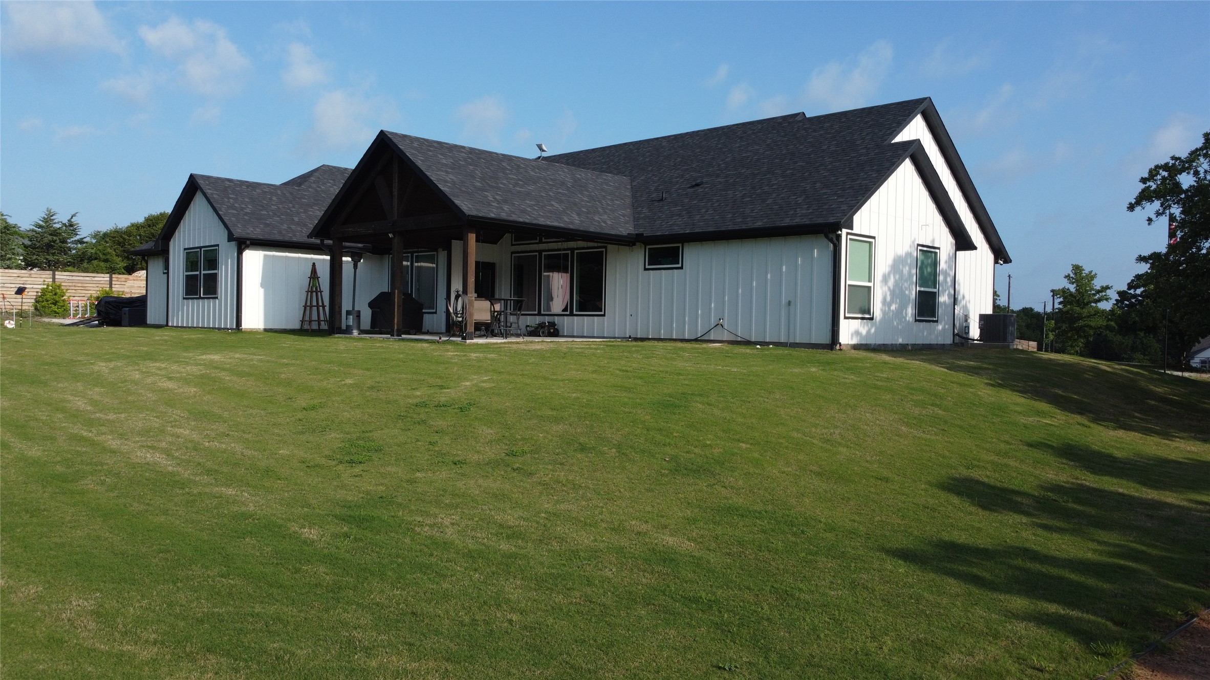 165 Rolling Bend Road Alvord TX 76225