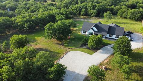 165 Rolling Bend Road Alvord TX 76225