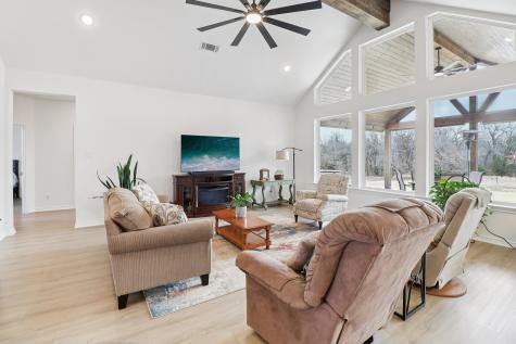 165 Rolling Bend Road Alvord TX 76225