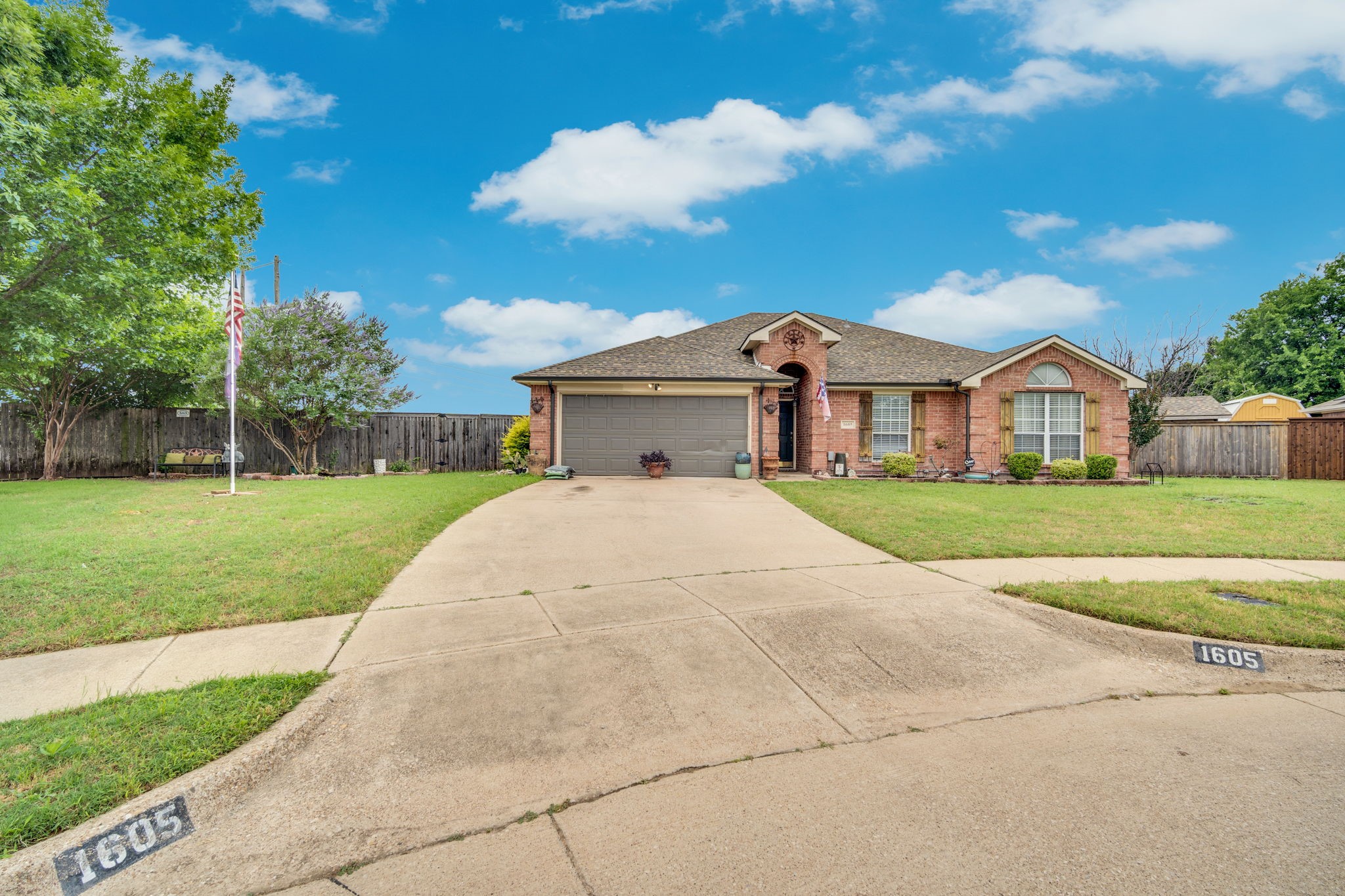 1605 S 3rd Street Midlothian TX 76065