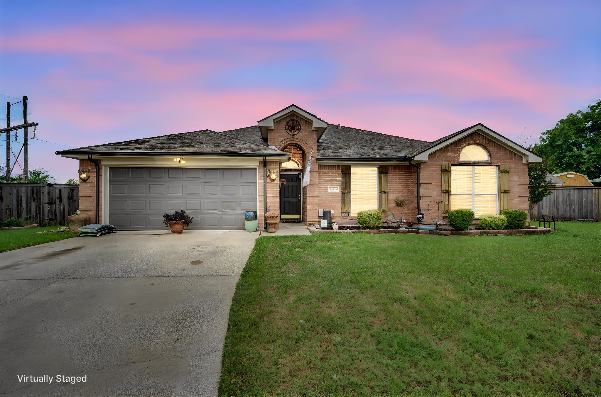 1605 S 3rd Street Midlothian TX 76065