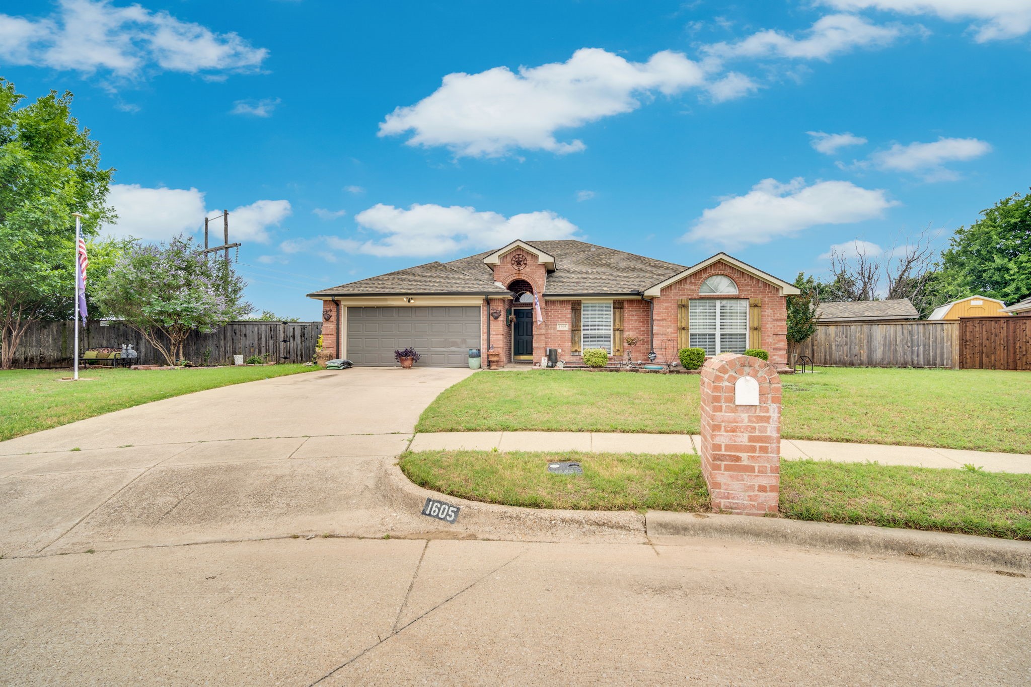 1605 S 3rd Street Midlothian TX 76065