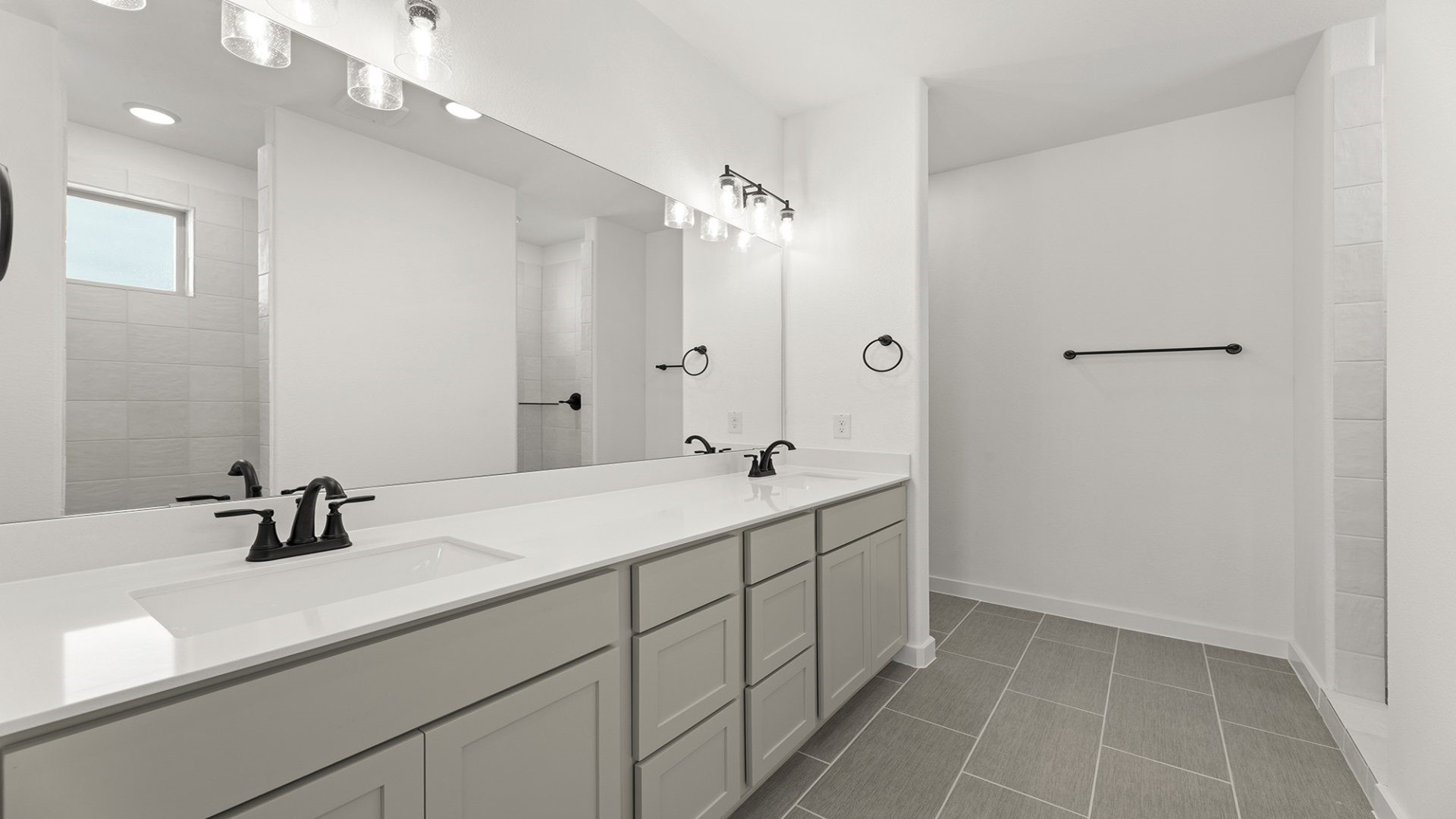 8736 Treeline Parkway Justin TX 76247