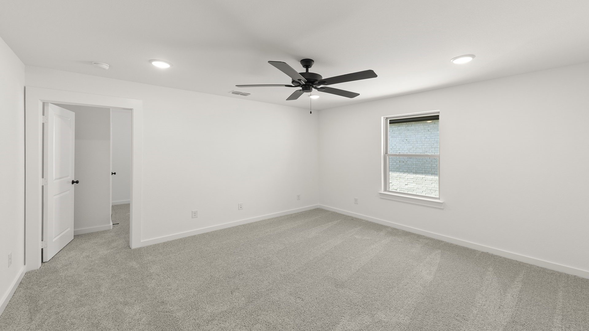 8736 Treeline Parkway Justin TX 76247