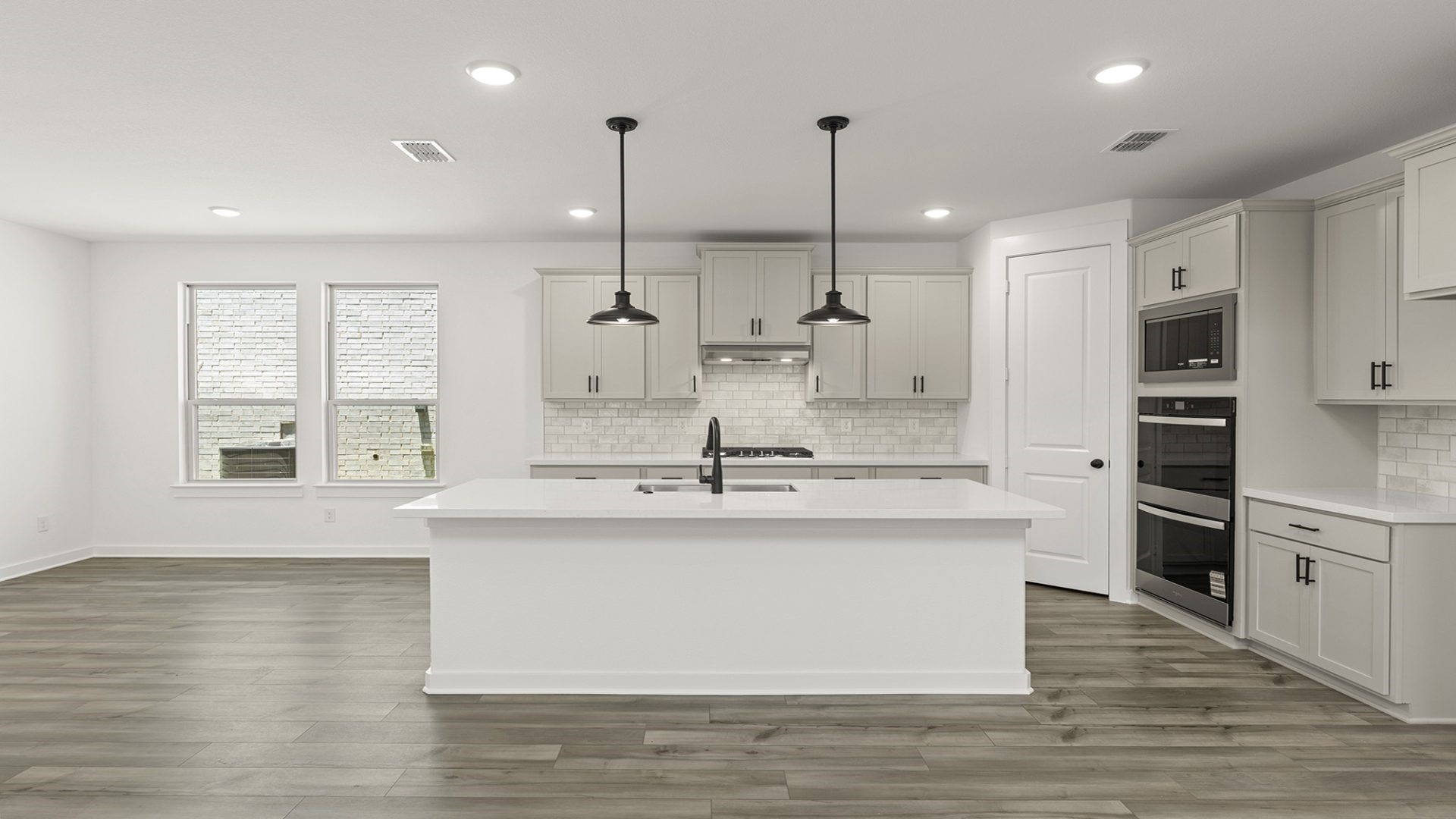 8736 Treeline Parkway Justin TX 76247