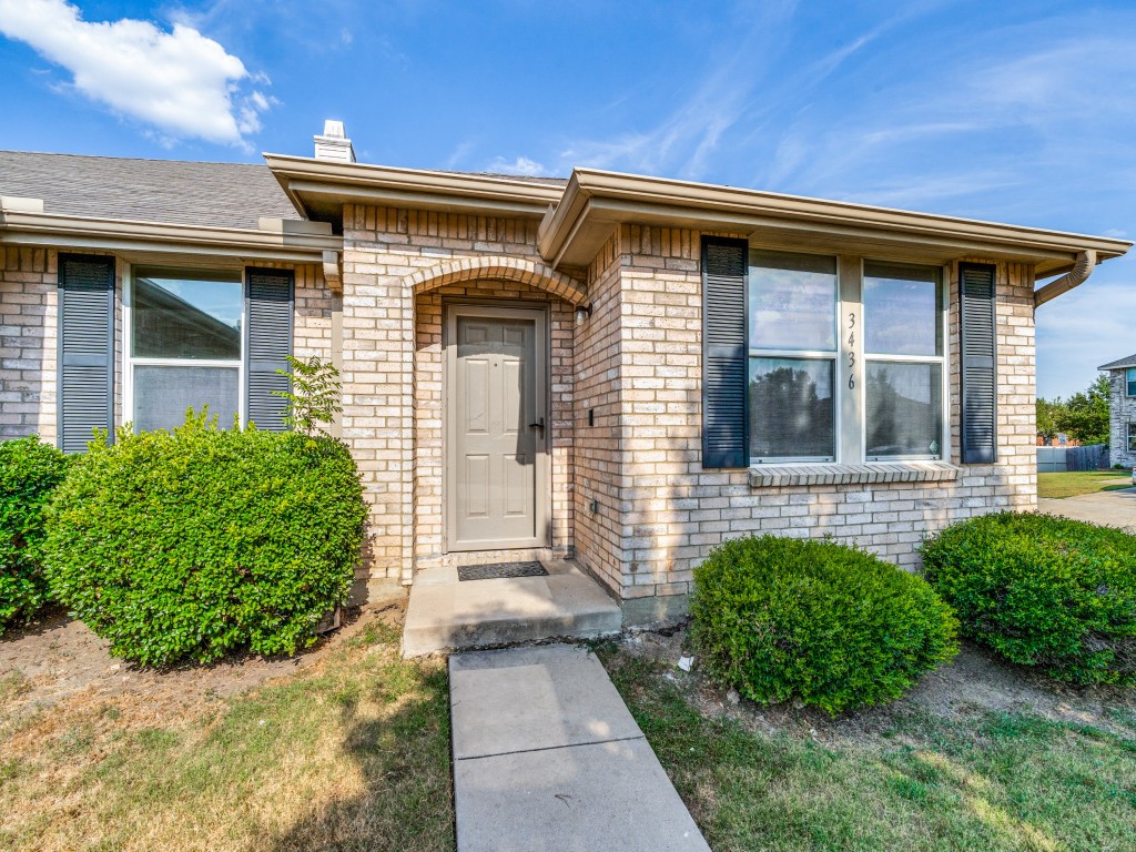 3436 Brave Maxim Court Grand Prairie TX 75052