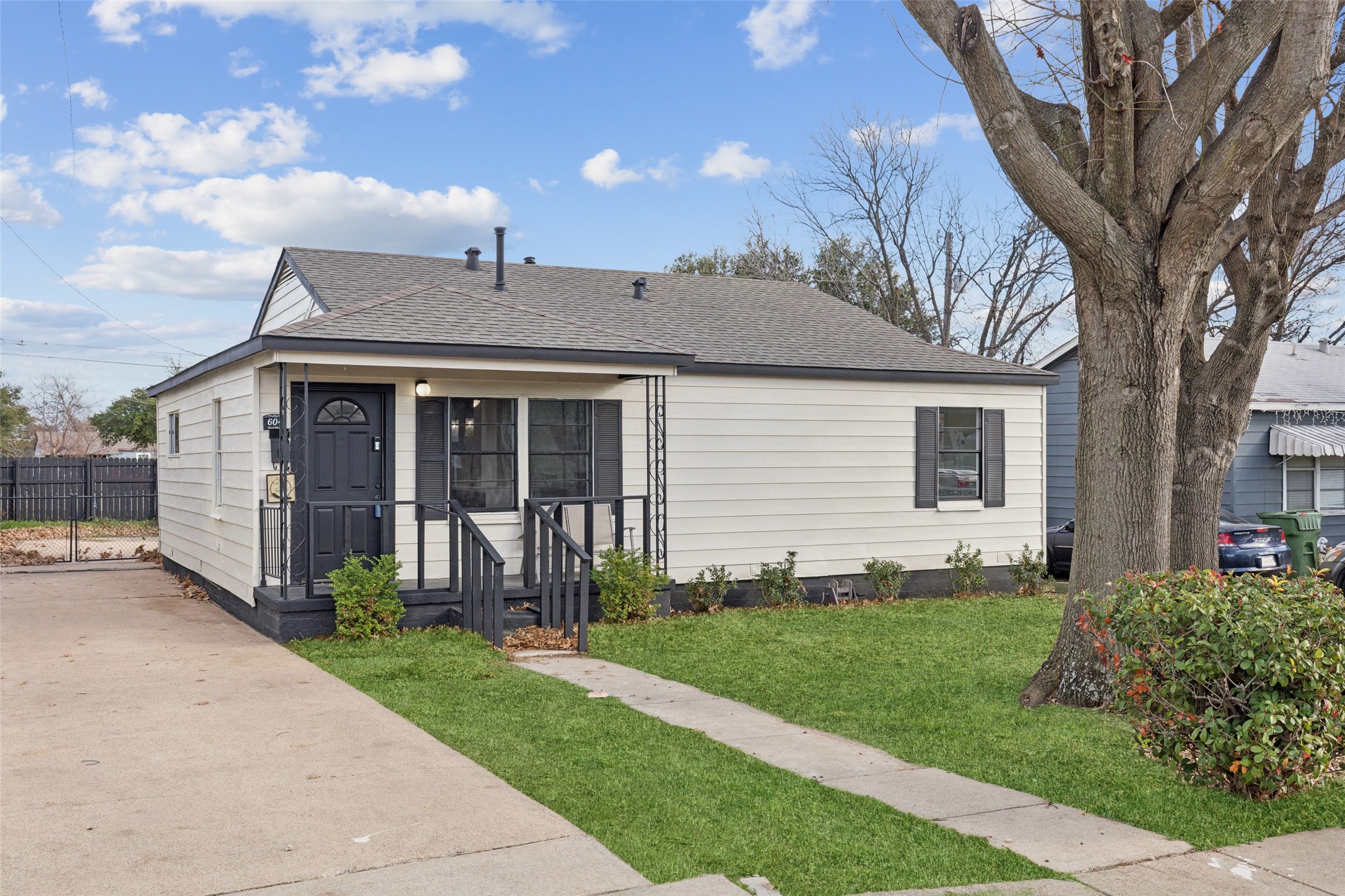 604 Ford Street Garland TX 75040