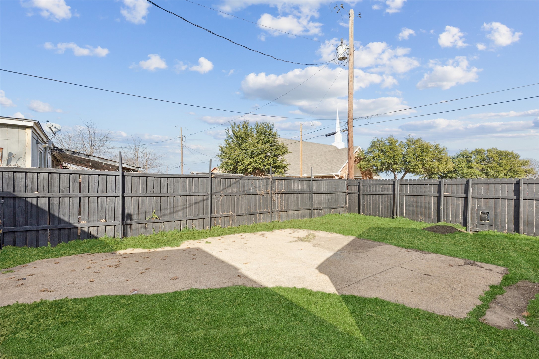 604 Ford Street Garland TX 75040