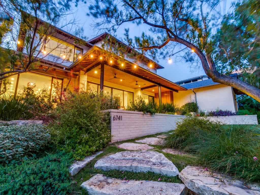 6741 Alexander Drive Dallas TX 75214