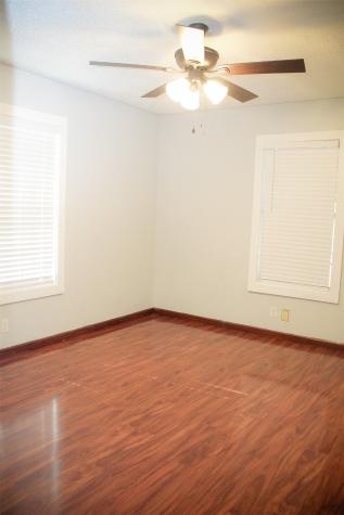 1318 S Ewing Avenue Dallas TX 75216
