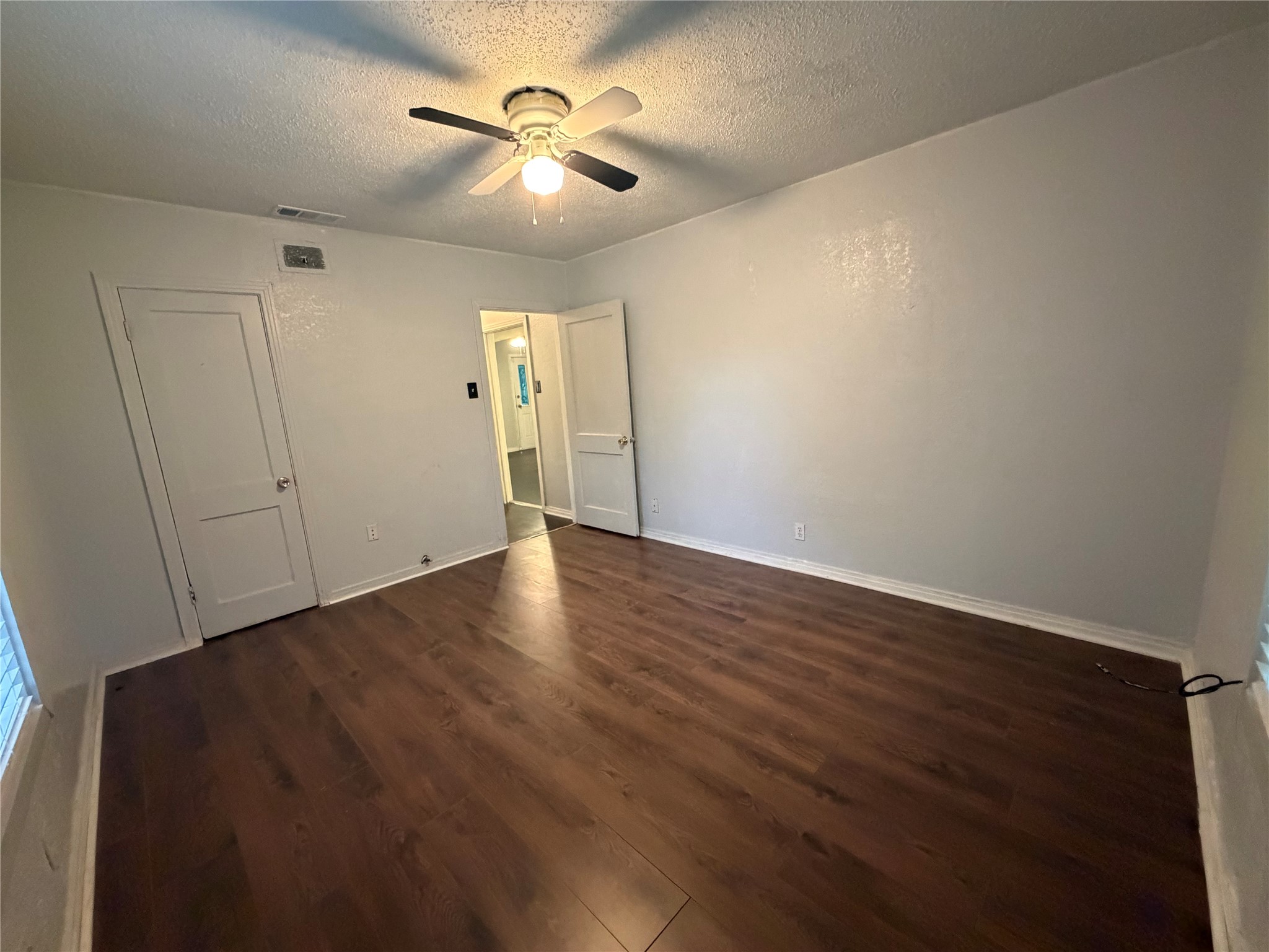 1318 S Ewing Avenue Dallas TX 75216
