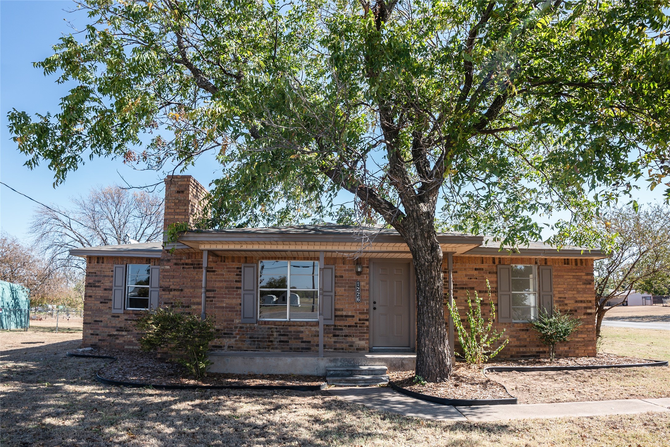 1226 Clay Street Nocona TX 76255