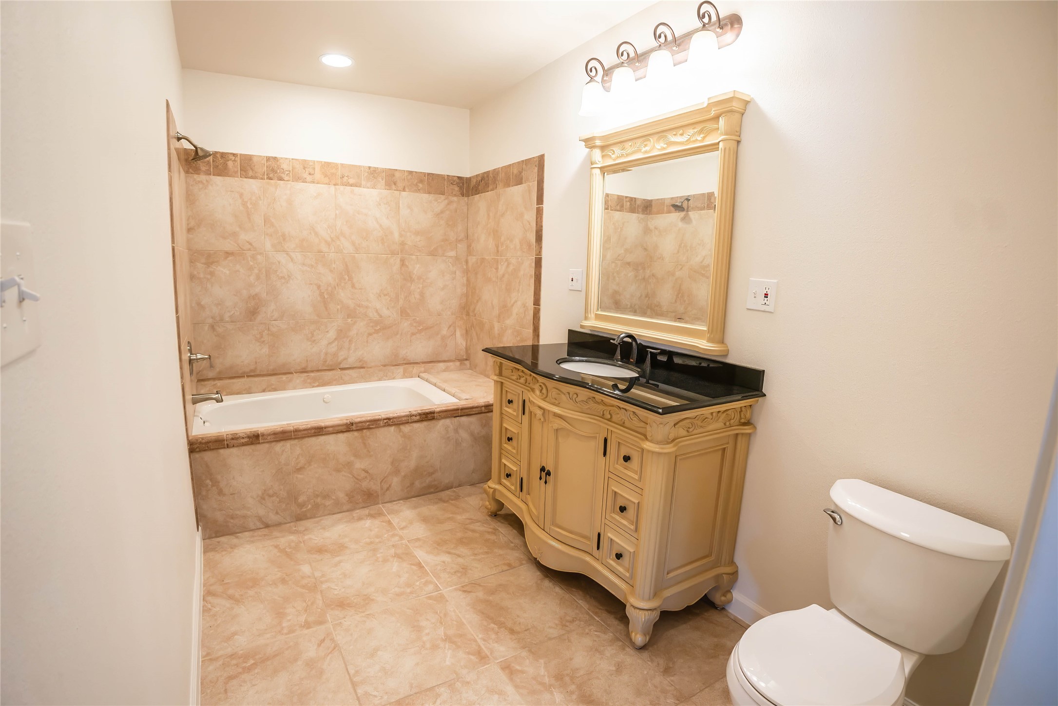1226 Clay Street Nocona TX 76255