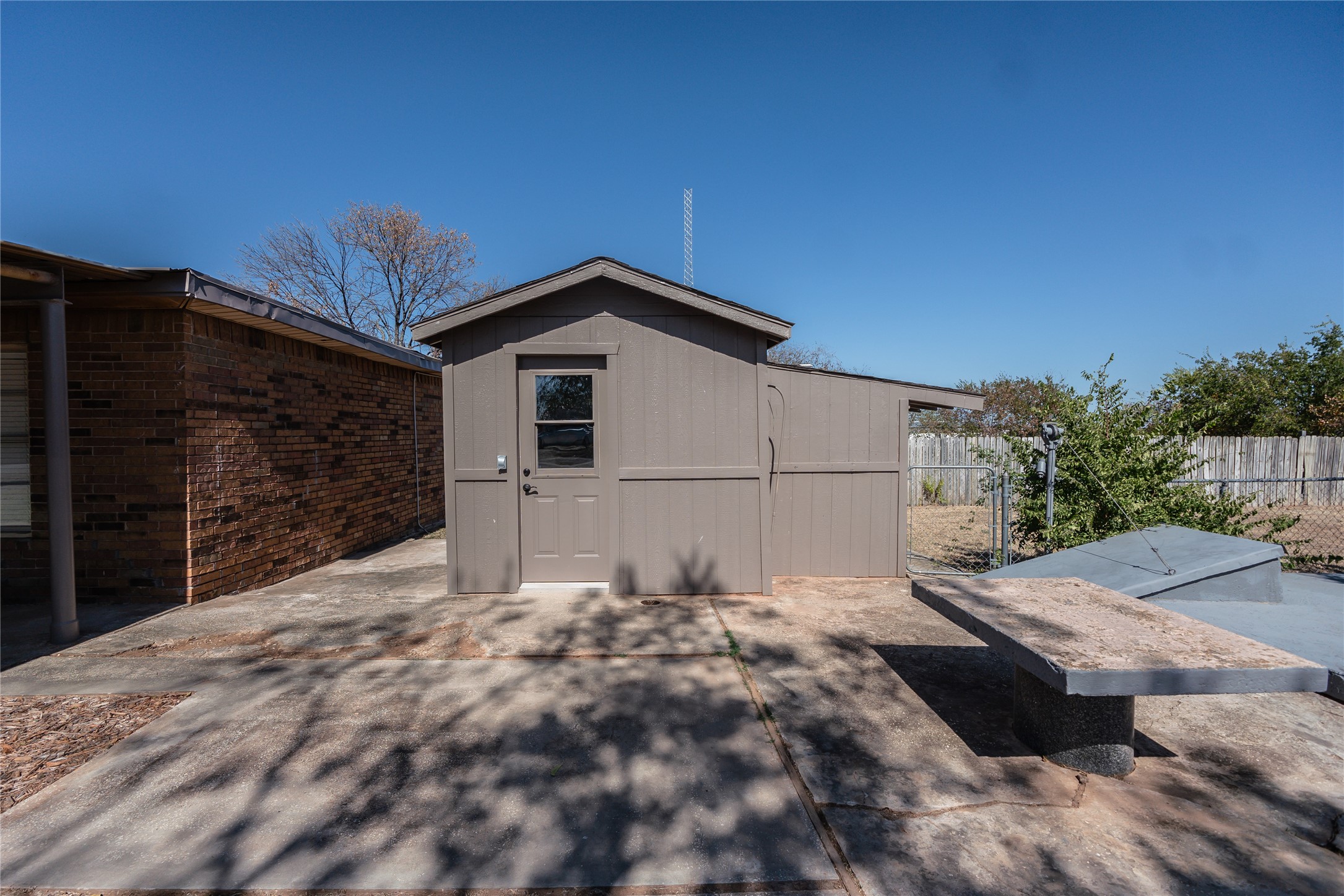 1226 Clay Street Nocona TX 76255