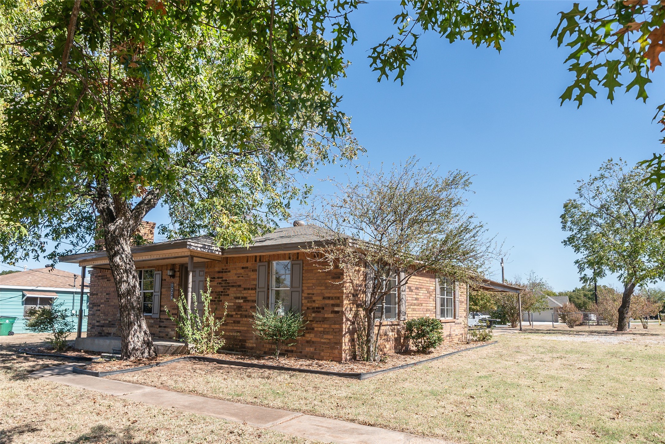 1226 Clay Street Nocona TX 76255