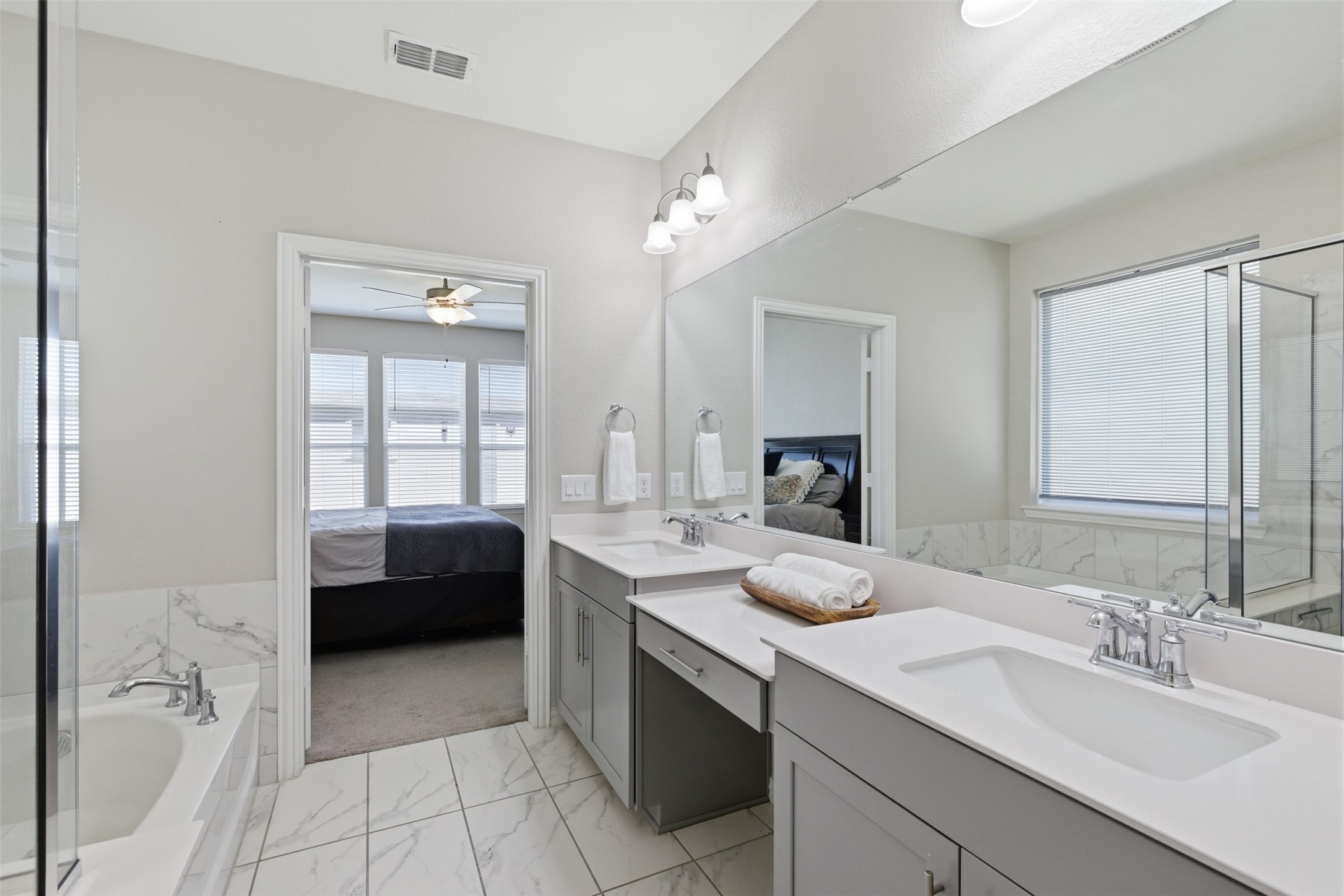 9437 Trailway Drive Oak Point TX 75068
