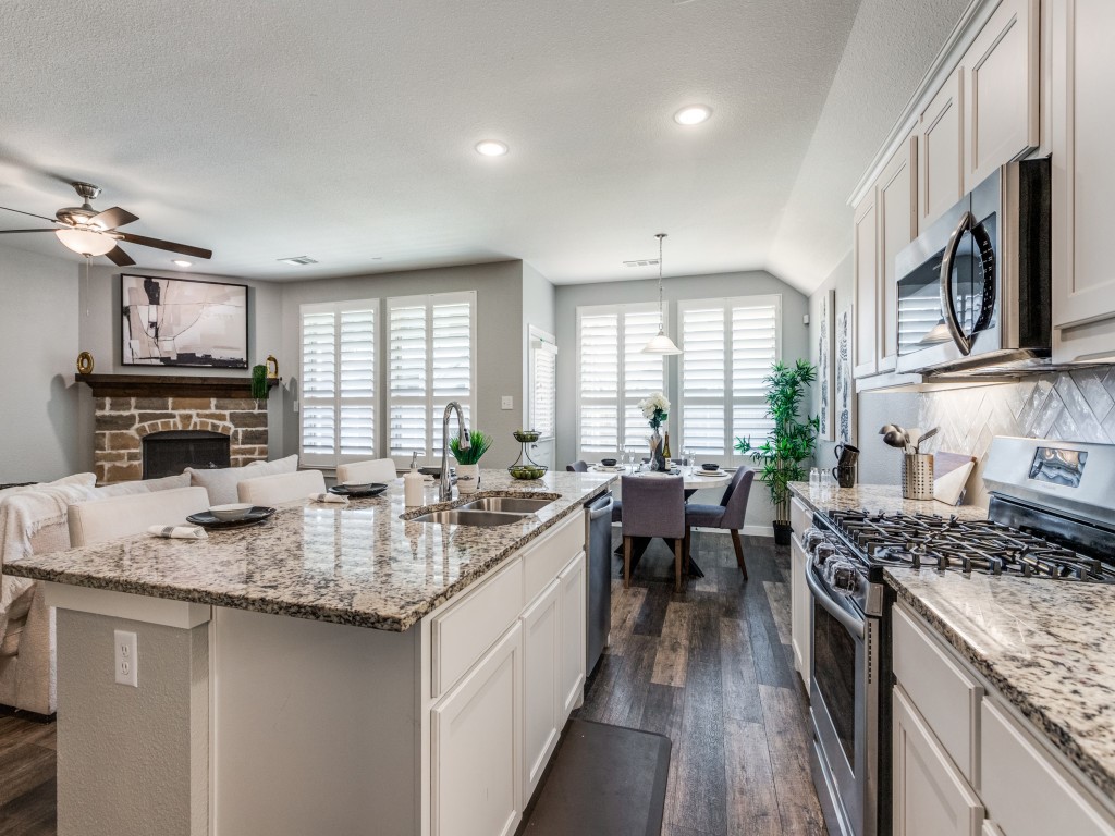 716 Esk Avenue Celina TX 75009