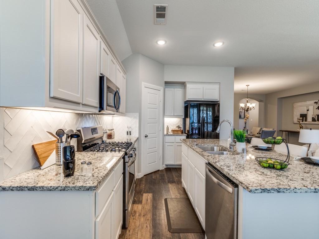 716 Esk Avenue Celina TX 75009