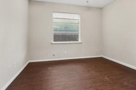 2333 S Lockhart Avenue Dallas TX 75228