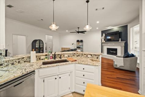 7311 Heritage Oaks Drive Arlington TX 76001