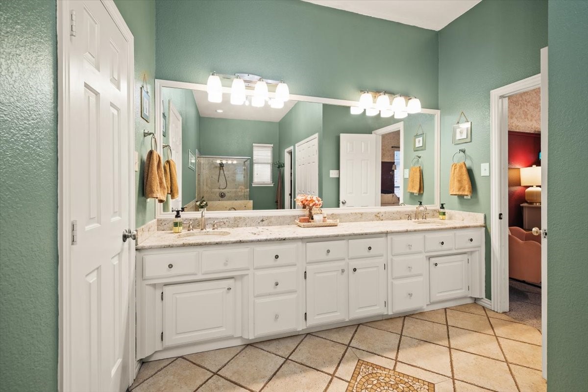 7311 Heritage Oaks Drive Arlington TX 76001