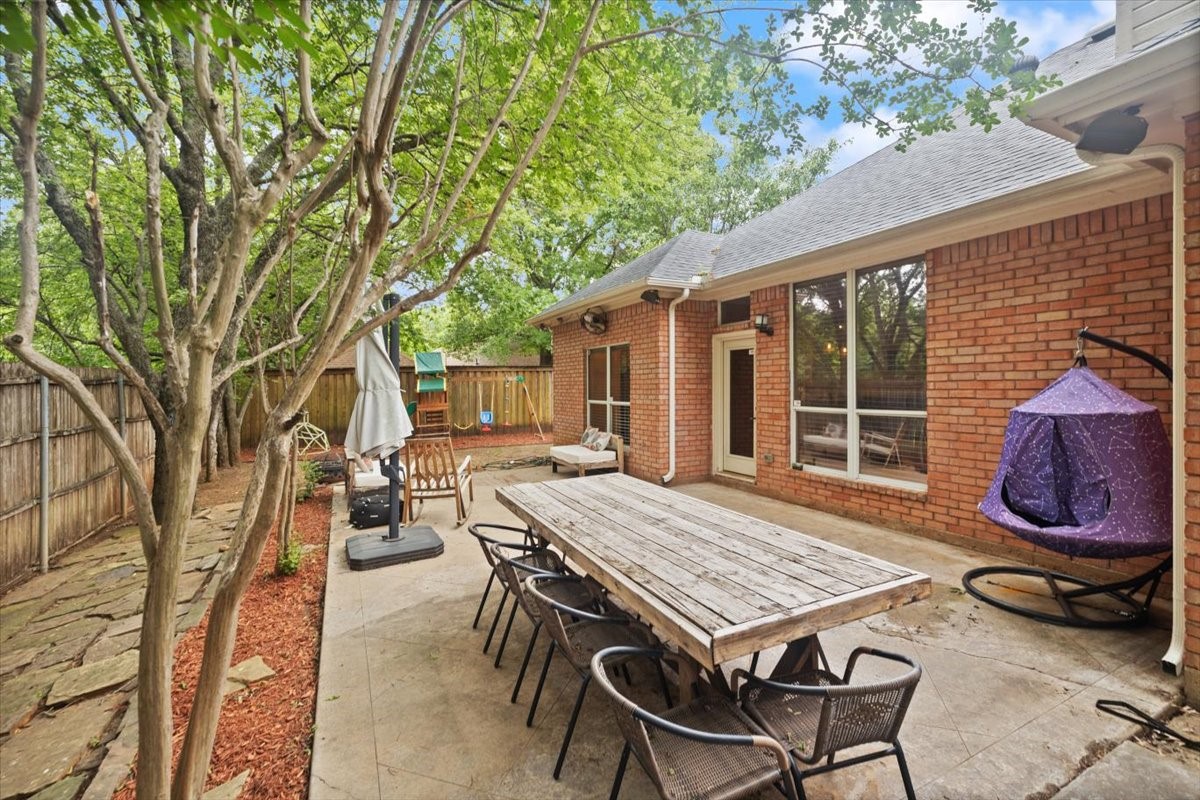 7311 Heritage Oaks Drive Arlington TX 76001