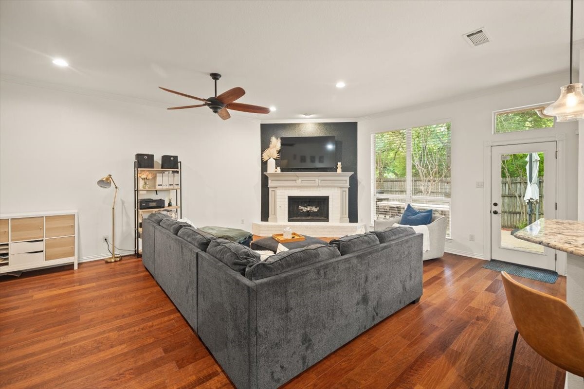 7311 Heritage Oaks Drive Arlington TX 76001