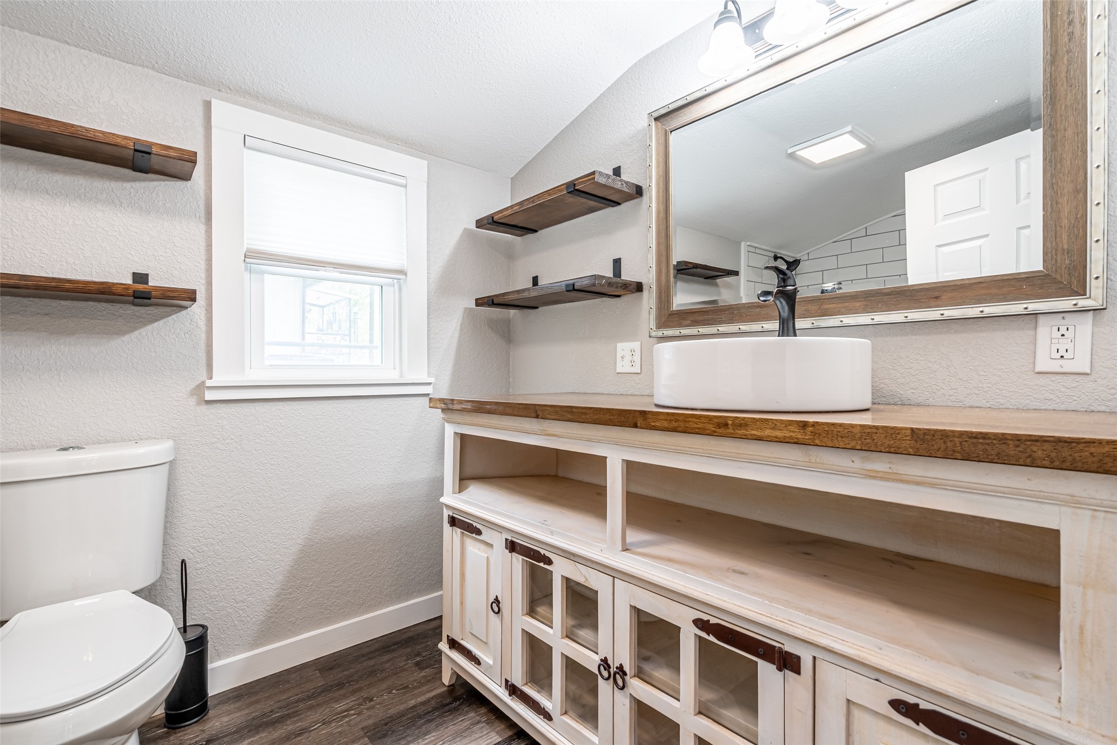 167 W Ross Street Walnut Springs TX 76690