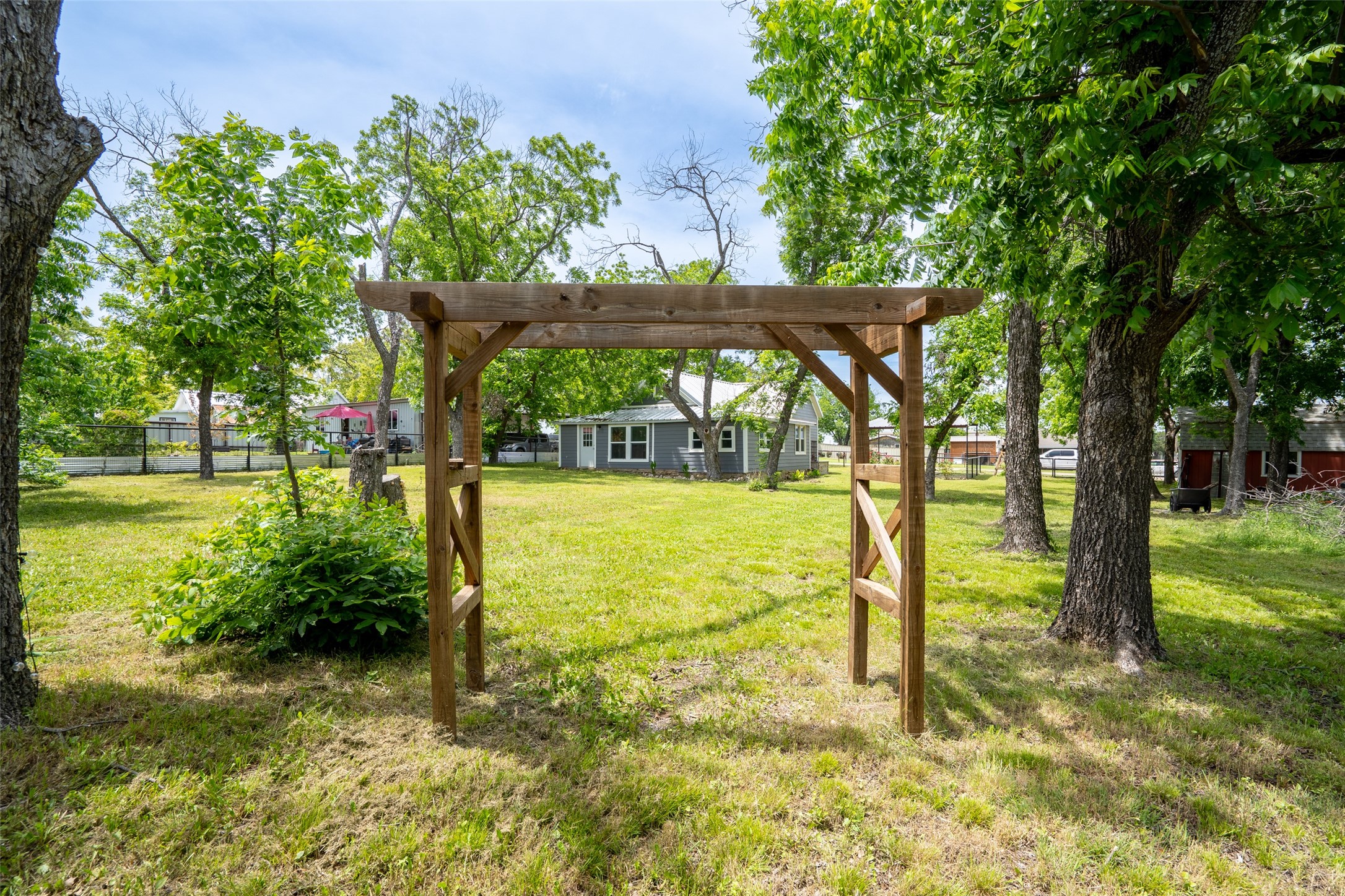 167 W Ross Street Walnut Springs TX 76690