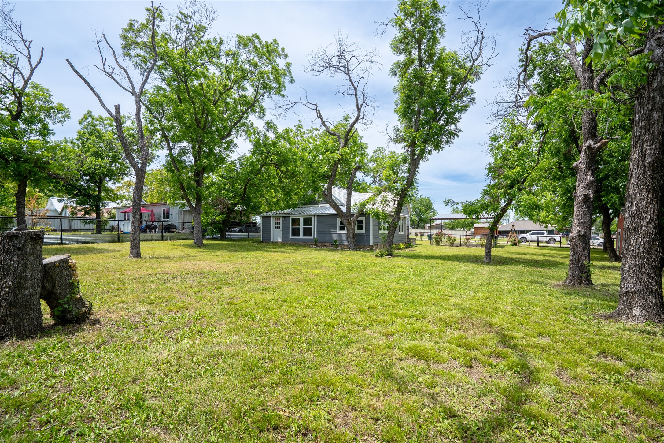167 W Ross Street Walnut Springs TX 76690