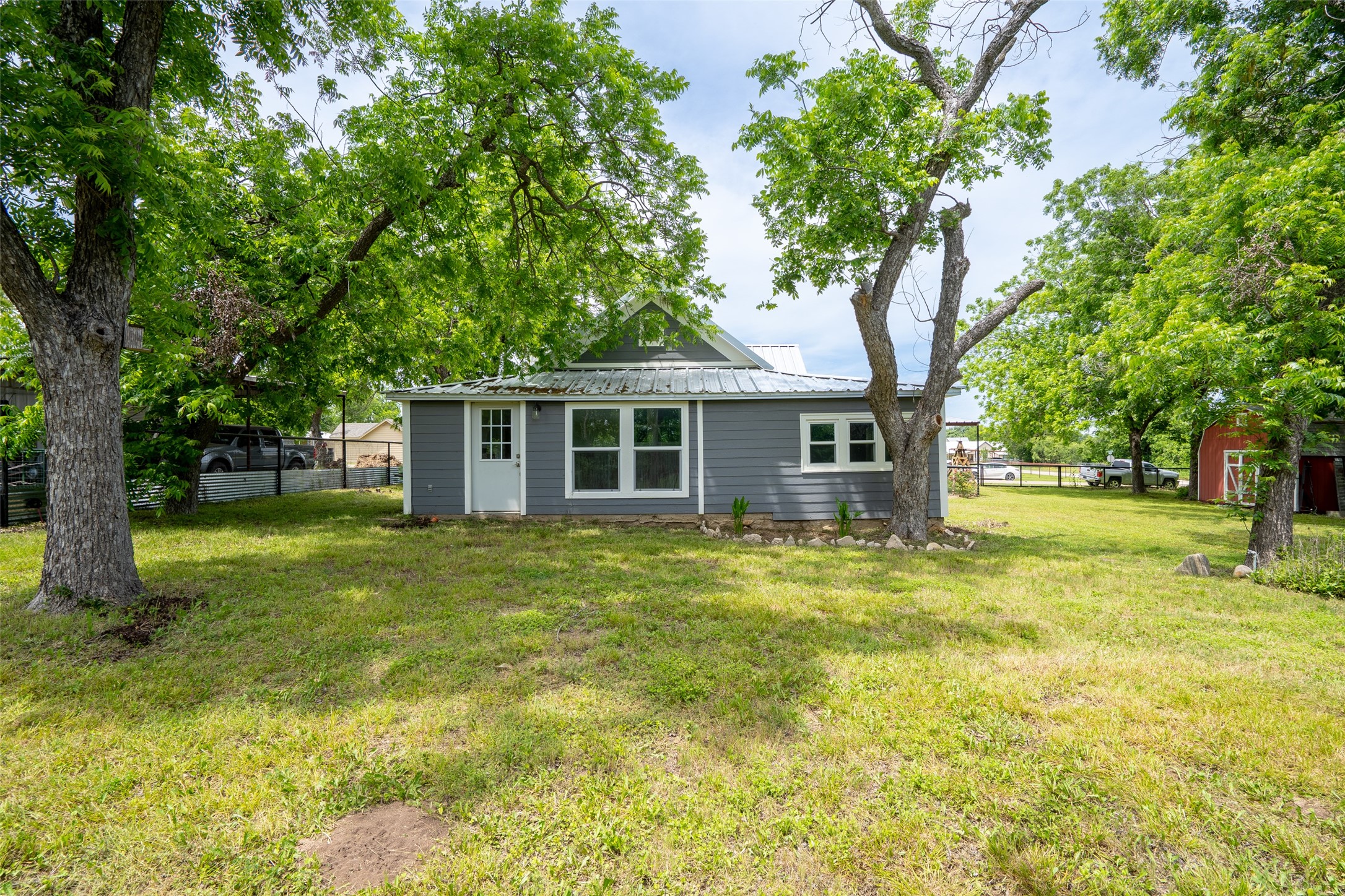 167 W Ross Street Walnut Springs TX 76690