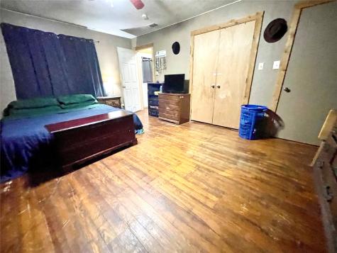 209 N Bowie Street Jacksboro TX 76458