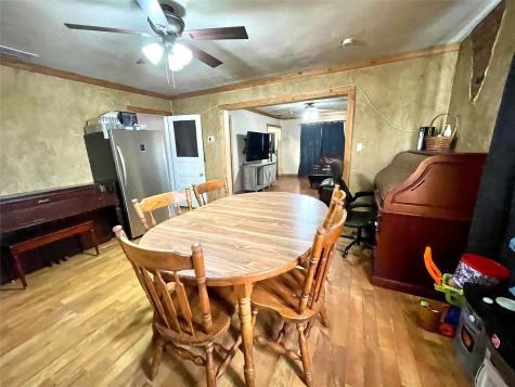 209 N Bowie Street Jacksboro TX 76458
